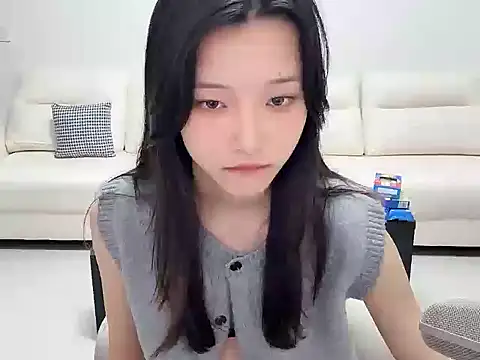 Snapshot of jiajia_girl chatting on 06-06-26, 11:15 jiajia girl online show from 06-06-26, 11:15
