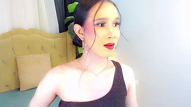 LexiLoreOnTop online show from 06-10-26, 01:32