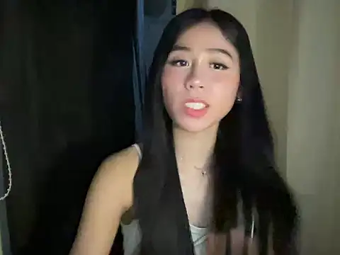 amberluiss online show from 07-17-26, 12:23