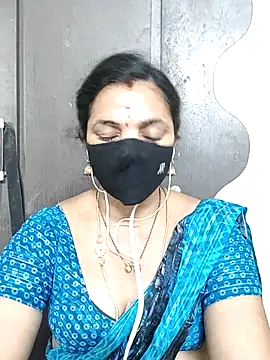 Leela 555 online show from 06-24-26, 11:09