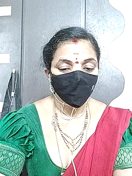 Leela 555 online show from 07-24-26, 03:48
