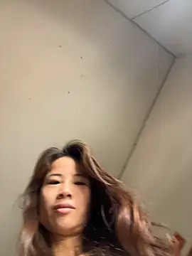 Snapshot of kiss_loo chatting on 06-09-26, 01:50 kiss loo online show from 06-09-26, 01:50