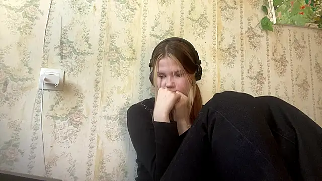 SusanaLeichty online show from 06-02-26, 06:37