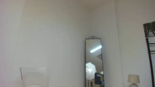 Snapshot of roxytattoo_ chatting on 06-19-26, 06:56 roxytattoo online show from 06-19-26, 06:56