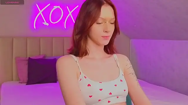 Nelly-May online show from 07-18-26, 12:59