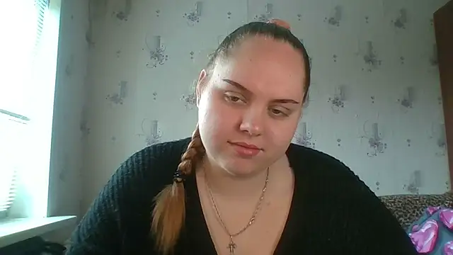 Snapshot of SoftHypnose chatting on 06-17-26, 08:17 SoftHypnose online show from 06-17-26, 08:17