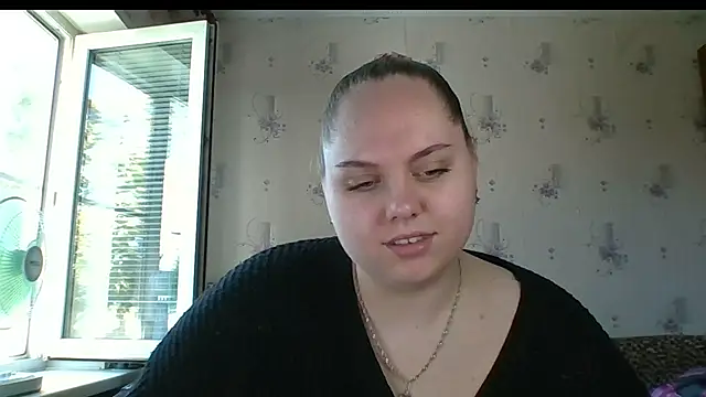 Snapshot of SoftHypnose chatting on 06-23-26, 10:13 SoftHypnose online show from 06-23-26, 10:13