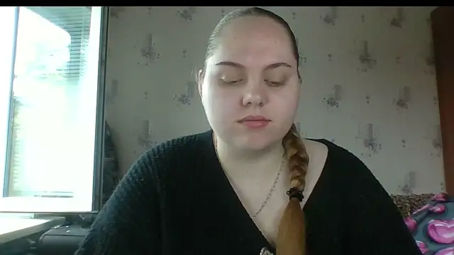 Snapshot of SoftHypnose chatting on 06-25-26, 08:19 SoftHypnose online show from 06-25-26, 08:19