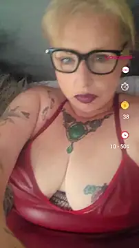 Snapshot of XX-Hello_Sweetie-XX chatting on 07-27-26, 05:31 XX-Hello Sweetie-XX online show from 07-27-26, 05:31