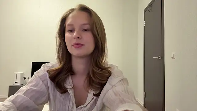 Snapshot of Beverly_Smith chatting on 06-04-26, 05:19 Beverly Smith online show from 06-04-26, 05:19