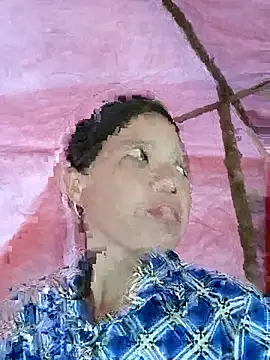 Snapshot of Elfledaa chatting on 06-10-26, 12:44 Elfledaa online show from 06-10-26, 12:44