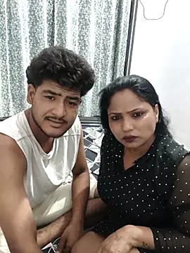 Snapshot of Hotshot_Love chatting on 06-21-26, 12:24 Hotshot Love online show from 06-21-26, 12:24