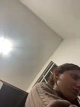 Snapshot of ruivinha_uai chatting on 06-16-26, 10:34 ruivinha uai online show from 06-16-26, 10:34
