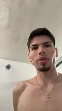 Snapshot of JarbinParker chatting on 06-19-26, 05:50 JarbinParker online show from 06-19-26, 05:50