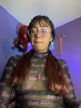 Snapshot of Leyla_collinss_ chatting on 07-14-26, 02:05 Leyla collinss online show from 07-14-26, 02:05