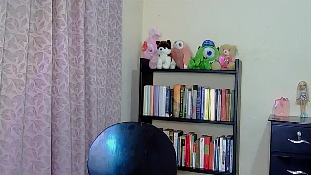 Kali Hel online show from 07-12-26, 03:52