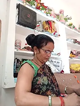 Snapshot of Cut_payi chatting on 07-07-26, 04:37 Cut payi online show from 07-07-26, 04:37