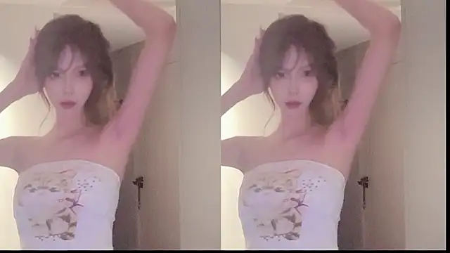 Snapshot of Nicole-TAT chatting on 05-26-26, 03:08 Nicole-TAT online show from 05-26-26, 03:08