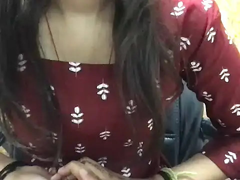 Snapshot of Avneet_ chatting on 06-05-26, 07:03 Avneet online show from 06-05-26, 07:03