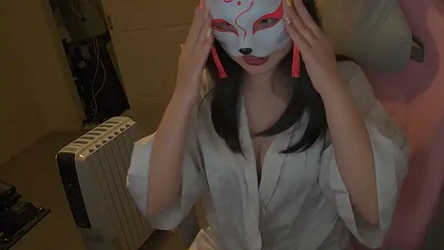 Wifey-Kiki online show from 05-26-26, 10:44
