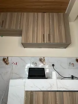 Bubble freaky online show from 06-11-26, 02:37