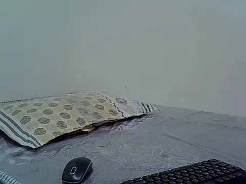 lexiluve online show from 06-01-26, 04:52