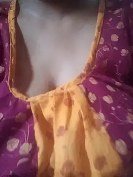 Snapshot of Desi_mona786 chatting on 05-26-26, 02:07 Desi mona786 online show from 05-26-26, 02:07
