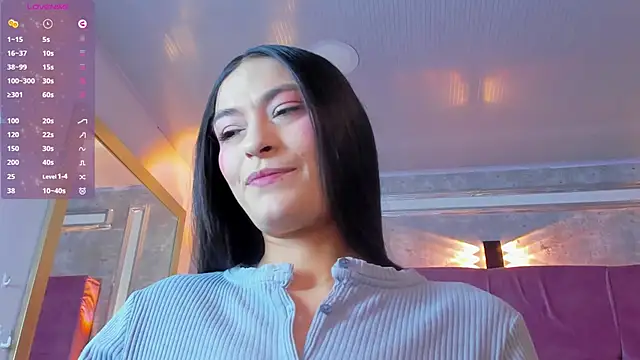 Snapshot of Stushaa chatting on 05-30-26, 02:47 Stushaa online show from 05-30-26, 02:47