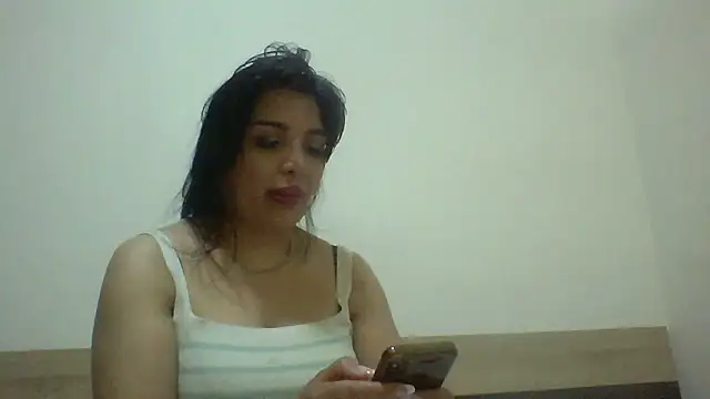 Snapshot of xstarx10 chatting on 06-13-26, 04:38 xstarx10 online show from 06-13-26, 04:38