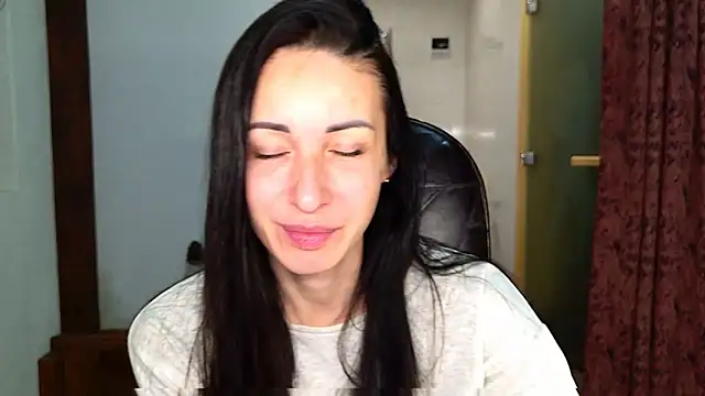 BouncySweety online show from 11-22-25, 07:35