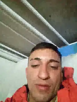 Snapshot of enzobb69 chatting on 05-24-26, 04:28 enzobb69 online show from 05-24-26, 04:28
