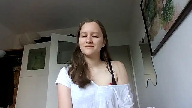 SoftieSophie online show from 06-20-26, 04:04