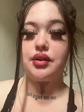 6foot3Woman online show from 06-04-26, 08:31