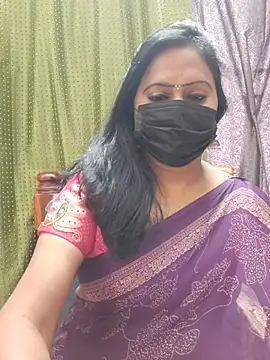 Meera mia online show from 06-30-26, 01:17