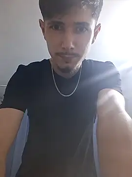 AlexVrXxx1 online show from 06-09-26, 10:21