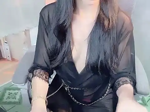 -Naomii  online show from 07-13-26, 02:42