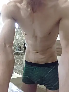 Snapshot of Nakedfanboy chatting on 06-16-26, 03:36 Nakedfanboy online show from 06-16-26, 03:36