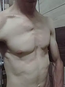 Snapshot of Nakedfanboy chatting on 06-20-26, 07:49 Nakedfanboy online show from 06-20-26, 07:49