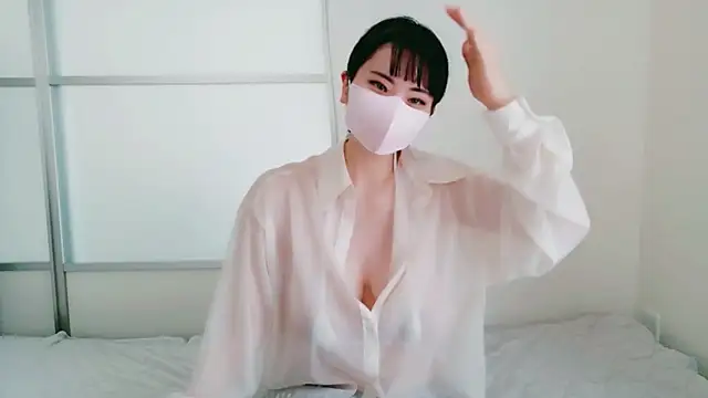 Snapshot of mayu_Hcup_jp chatting on 06-08-26, 01:50 mayu Hcup jp online show from 06-08-26, 01:50