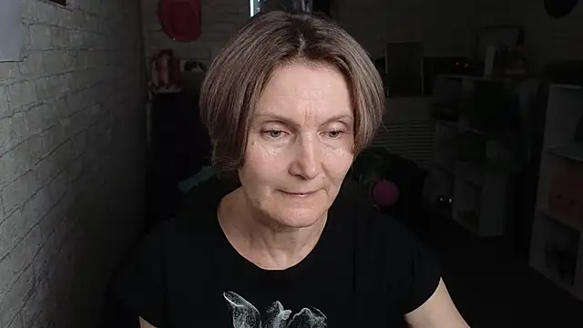 Snapshot of Mabel_Magic chatting on 06-02-26, 06:04 Mabel Magic online show from 06-02-26, 06:04