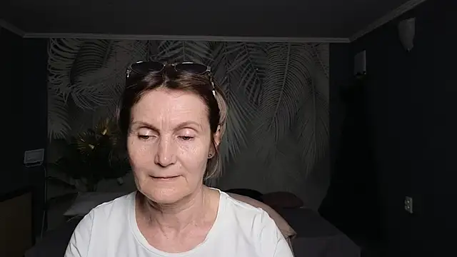 Snapshot of Mabel_Magic chatting on 06-04-26, 06:19 Mabel Magic online show from 06-04-26, 06:19