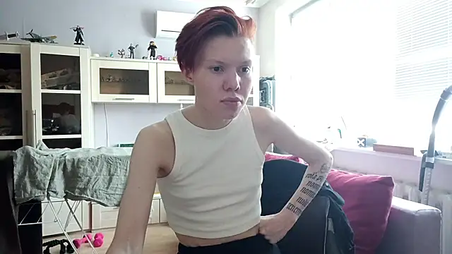 Tannet Lovelyyy online show from 06-12-26, 03:44