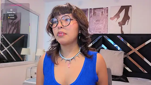 Snapshot of hannita_01 chatting on 06-03-26, 11:57 hannita 01 online show from 06-03-26, 11:57