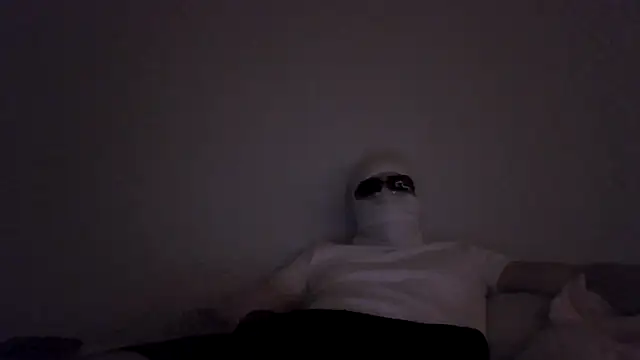 luvrboy777 online show from 05-25-26, 08:15