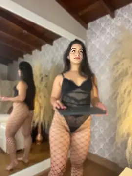 Snapshot of Amel_Rosse chatting on 06-08-26, 03:23 Amel Rosse online show from 06-08-26, 03:23