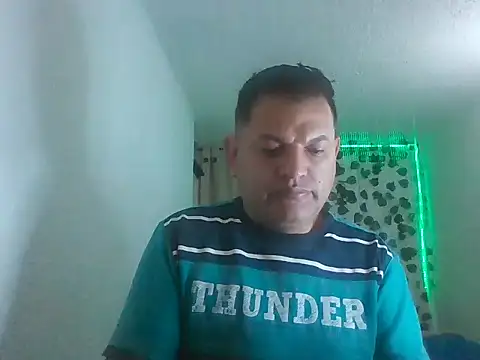 Snapshot of Alessandro-luxe chatting on 06-07-26, 10:46 Alessandro-luxe online show from 06-07-26, 10:46