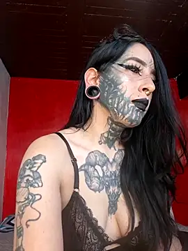 Snapshot of Venom-Luna chatting on 06-05-26, 05:29 Venom-Luna online show from 06-05-26, 05:29