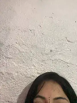 Snapshot of YummyGirl_ chatting on 07-22-26, 10:23 YummyGirl online show from 07-22-26, 10:23
