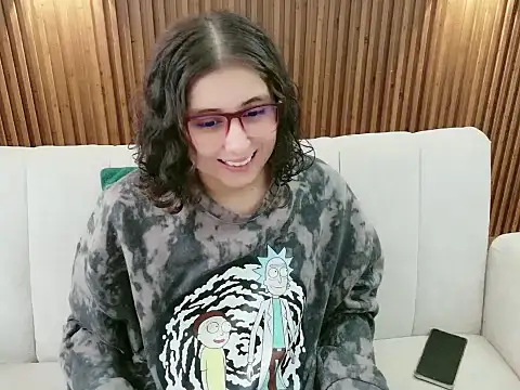 Snapshot of feelena_mysoull chatting on 06-01-26, 02:30 feelena mysoull online show from 06-01-26, 02:30