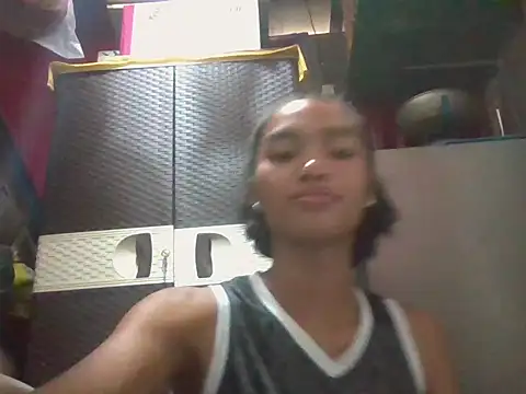 Snapshot of flirty_bella69 chatting on 06-24-26, 03:11 flirty bella69 online show from 06-24-26, 03:11